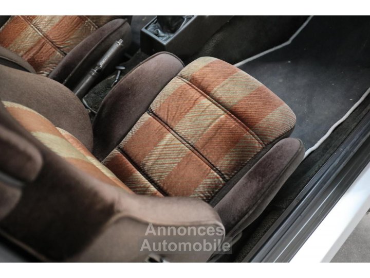 Audi Quattro UR 21 TURBO 200 - 35