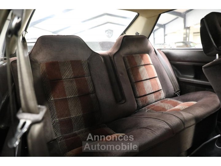 Audi Quattro UR 21 TURBO 200 - 36