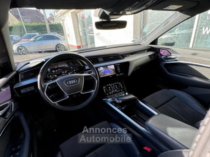 Audi e-tron SPORTBACK QUATTRO 408 SLINE - 8