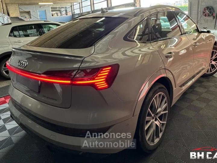 Audi e-tron SPORTBACK QUATTRO 408 SLINE - 18
