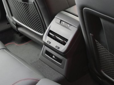 Audi A5 AVANT Avant TFSI 204 ch S tronic 7 S line   - 13