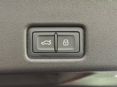 Audi Q5 e-hybrid 299 ch S tronic 7 Quattro S line   - 11