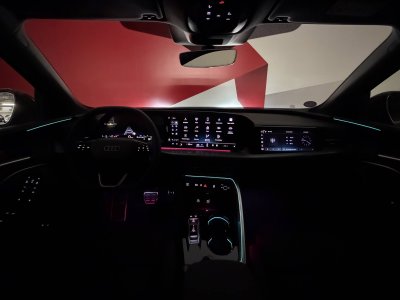 Audi Q5 e-hybrid 299 ch S tronic 7 Quattro S line   - 64