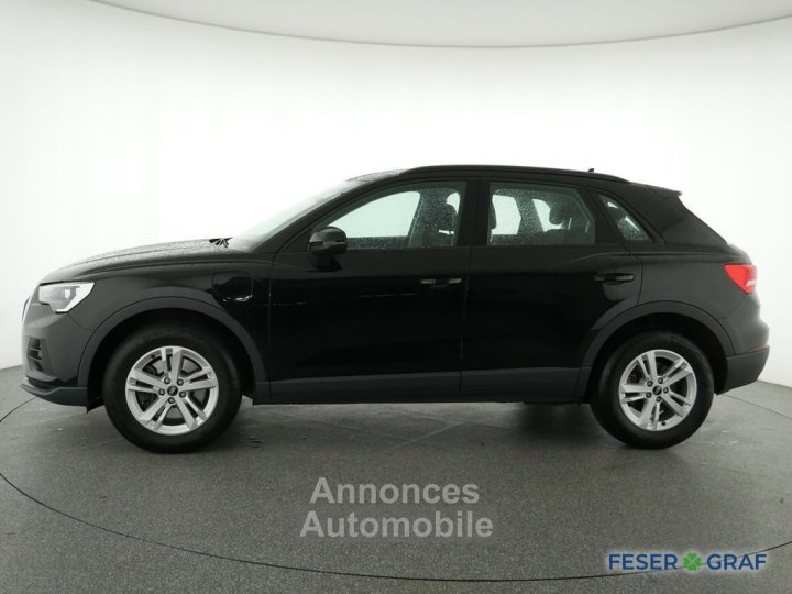Audi Q3 45 TFSI e S tronic SmartphoneI,Sportsitze,PDC - 11