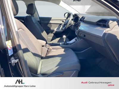 Audi Q3 45 TFSIe S-tronic LED Navi   - 9