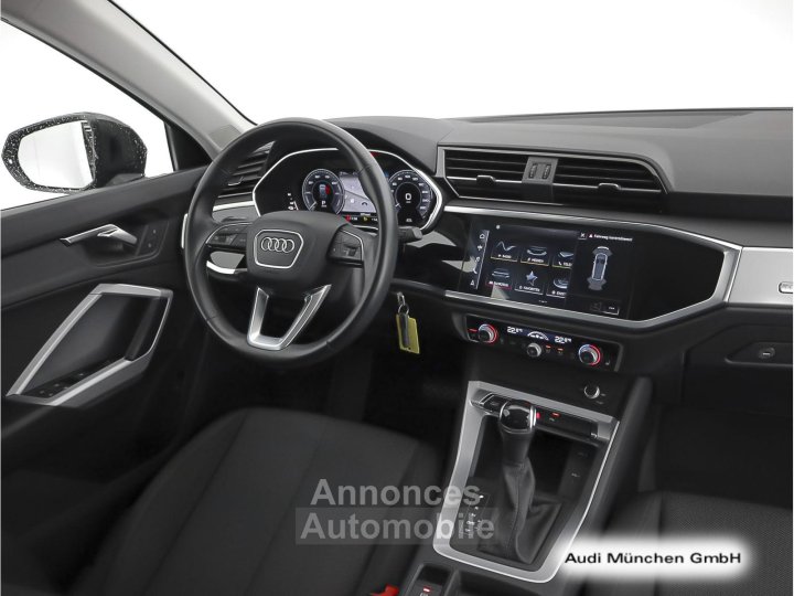 Audi Q3 45 TFSI e S tronic Navi%2B/PDC%2B - 8