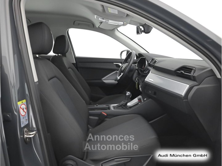 Audi Q3 45 TFSI e S tronic Navi%2B/PDC%2B - 9