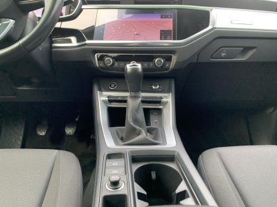 Audi Q3 35 TFSI El Panodach Navi Digitales Cockpit L - 12