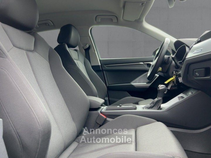 Audi Q3 45 TFSI e S-TR NAVI+2xPDC+GRA+SHZ+18+VC - 12