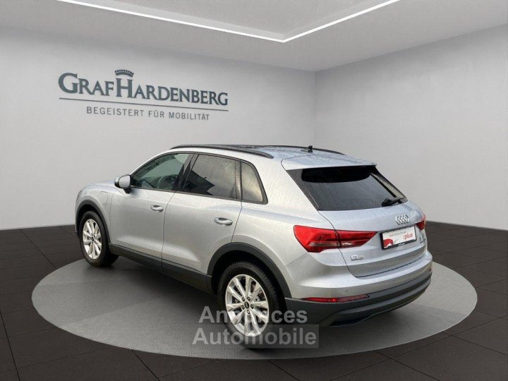 Audi Q3 45 TFSIe S tronic Panoramadach - 3