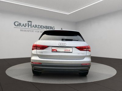 Audi Q3 45 TFSIe S tronic Panoramadach   - 4
