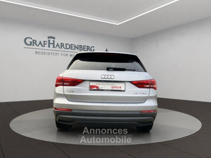Audi Q3 45 TFSIe S tronic Panoramadach - 4