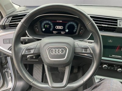 Audi Q3 45 TFSIe S tronic Panoramadach   - 11