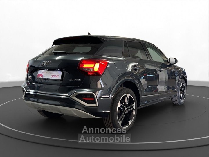 Audi Q2 30 TFSI advanced AHK LED LM 18 PDC ACC Stand - 4