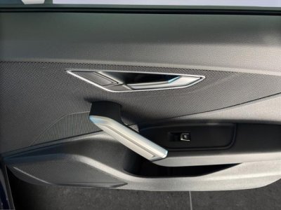 Audi Q2 35TFSI S tronic *LED*SHZ*Klima*VC*   - 8