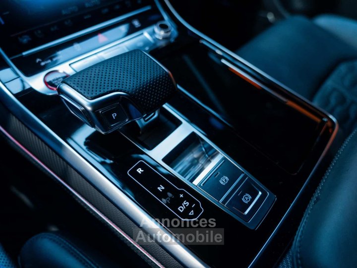 Audi RS Q8 40 V8 600CH - 32