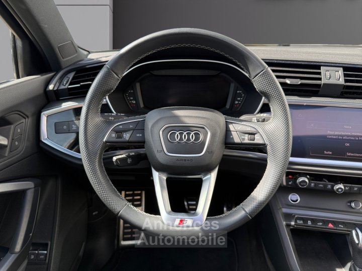 Audi Q3 45 TFSIe 245 ch S tronic 6 S line Black Line Toit Ouvrant Garantie 12 Mois - 13