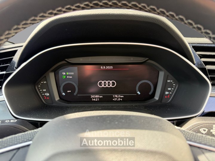 Audi Q3 45 TFSIe 245 ch S tronic 6 S line Black Line Toit Ouvrant Garantie 12 Mois - 14