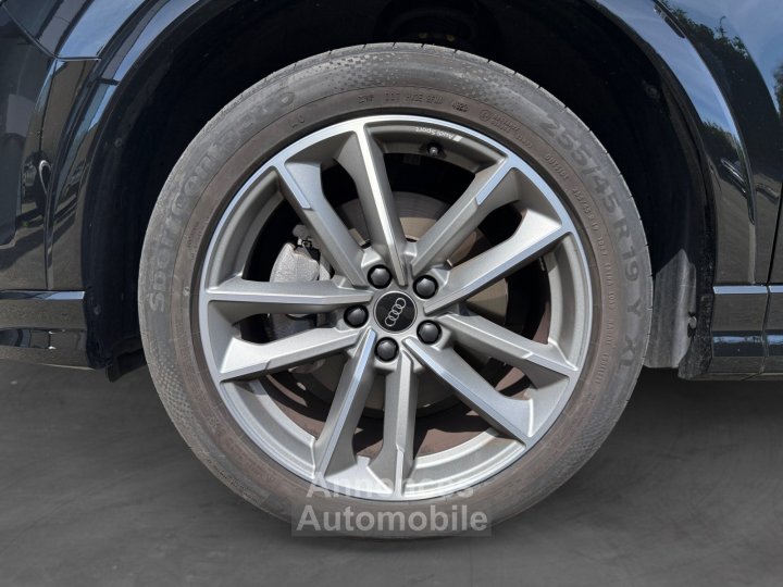 Audi Q3 45 TFSIe 245 ch S tronic 6 S line Black Line Toit Ouvrant Garantie 12 Mois - 15