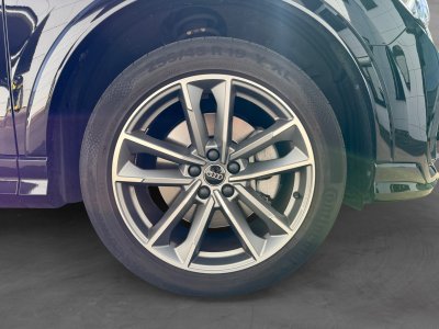 Audi Q3 45 TFSIe 245 ch S tronic 6 S line Black Line Toit Ouvrant Garantie 12 Mois   - 16