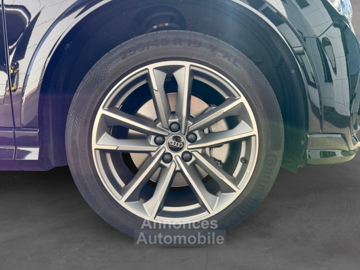 Audi Q3 45 TFSIe 245 ch S tronic 6 S line Black Line Toit Ouvrant Garantie 12 Mois - 16