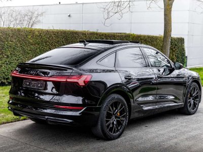 Audi e-tron 55 Sportback Quattro S-line   - 17