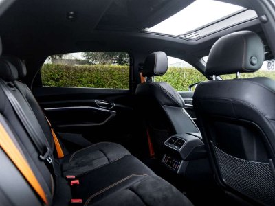 Audi e-tron 55 Sportback Quattro S-line   - 19