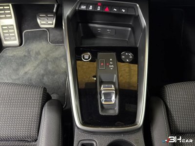 Audi A3 Sportback 35 TDI S-tronic 7 S line - 150cv / Apple Carplay / Cam&eacute;ra 360 / Hayon &eacute;lectrique   - 11