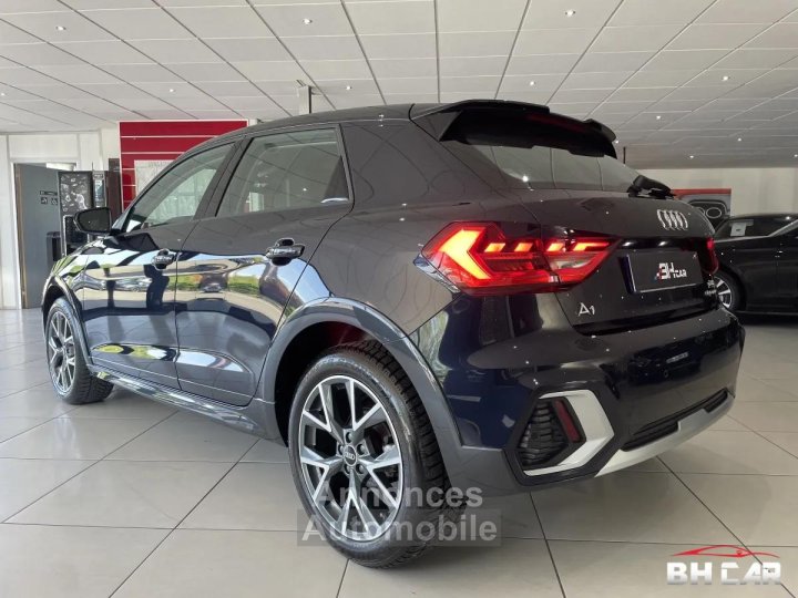 Audi A1 ? CITYCARVER 30 TFSI 116 CH S-TRONIC 1ERE MAIN GARANTIE 1 AN - 2