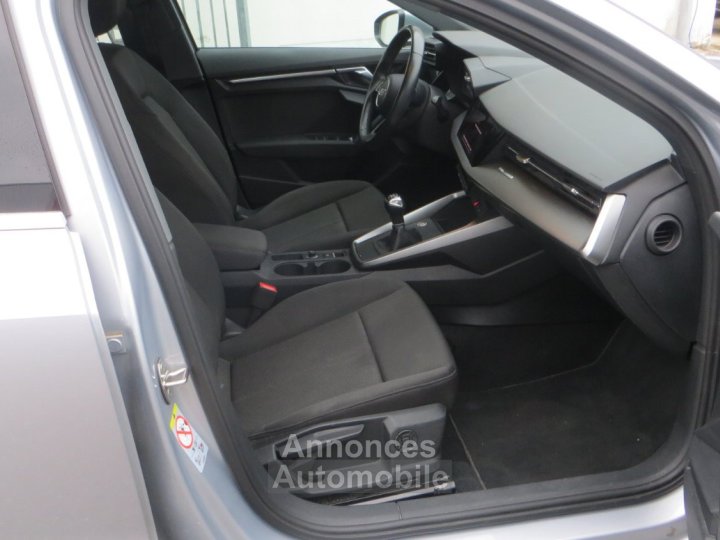 Audi A3 Sportback 20 TDI 116CV business line - 13