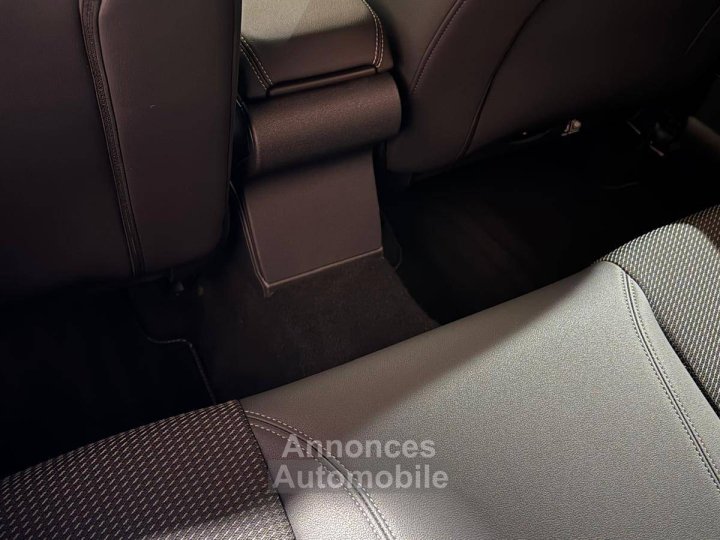 Audi A1 Sportback 30 TFSI 116 ch S tronic 7 S Line - 27