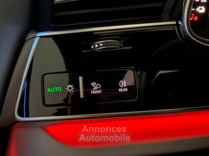 Audi Q8 60 TFSI e 490 Tiptronic 8 quattro Competition - 10