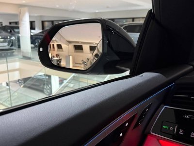 Audi Q8 60 TFSI e 490 Tiptronic 8 quattro Competition - 30