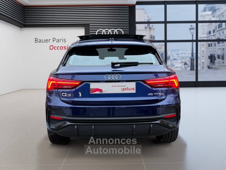 Audi Q3 Sportback 45 TFSIe  245 ch S tronic 6 S line - 4