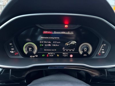 Audi Q3 Sportback 45 TFSIe  245 ch S tronic 6 S line   - 21