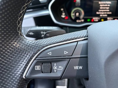 Audi Q3 Sportback 45 TFSIe  245 ch S tronic 6 S line   - 37