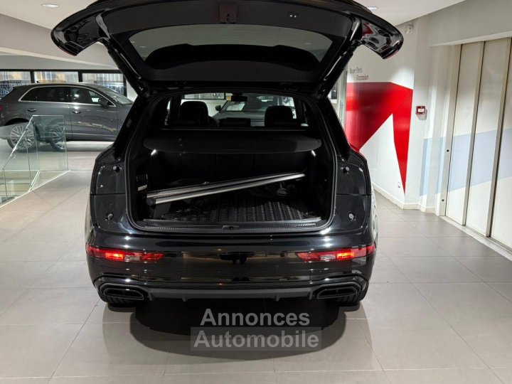 Audi Q5 55 TFSIe 367 S tronic 7 Quattro S line - 28