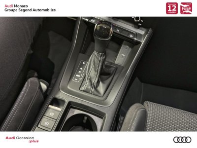 Audi Q3 45 TFSIe 245 ch S tronic 6 S line   - 16