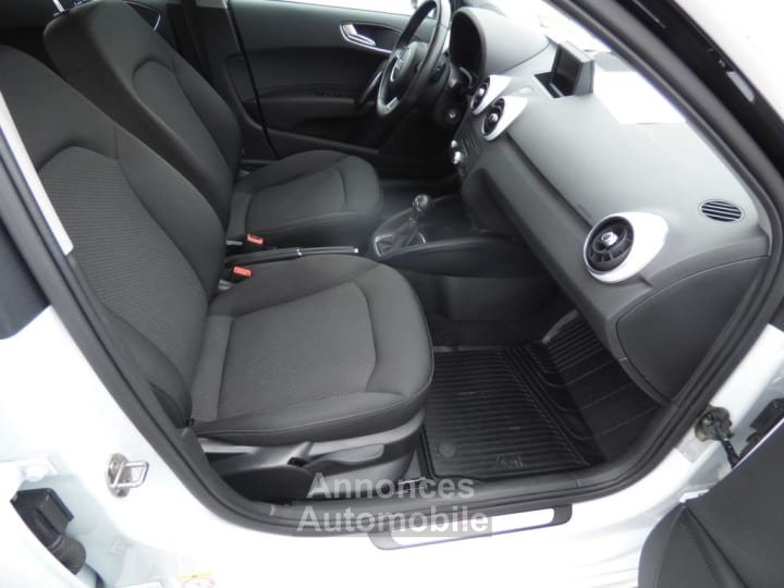 Audi A1 Sportback 14 TFSI 122 ch Admired-S line S tronic - 7