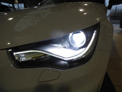 Audi A1 Sportback 14 TFSI 122 ch Admired-S line S tronic   - 17