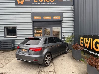 Audi A3 Sportback 15 tfsi 150ch design lux s-tronic 2eme main cockpit   - 2