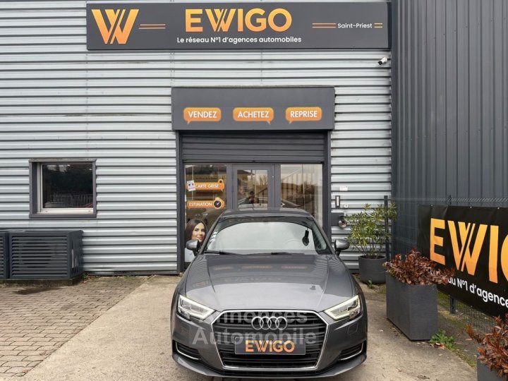 Audi A3 Sportback 15 tfsi 150ch design lux s-tronic 2eme main cockpit - 6