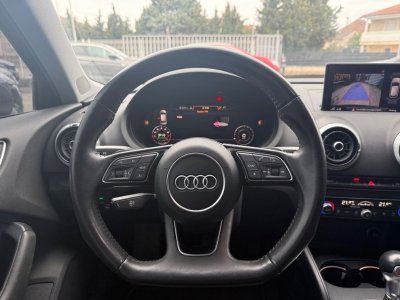 Audi A3 Sportback 15 tfsi 150ch design lux s-tronic 2eme main cockpit   - 10