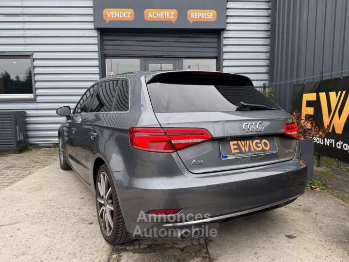 Audi A3 Sportback 15 tfsi 150ch design lux s-tronic 2eme main cockpit - 25