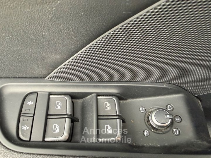 Audi A3 Sportback 15 tfsi 150ch design lux s-tronic 2eme main cockpit - 29