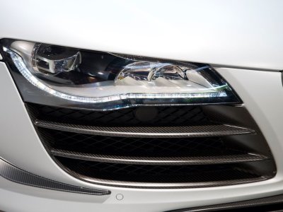 Audi R8 GT Coup&eacute; V10 52 560cv | Gris Suzuka Mat Pack course Freins c&eacute;ramiques B&O &Agrave; partir de 1970-mois   - 4