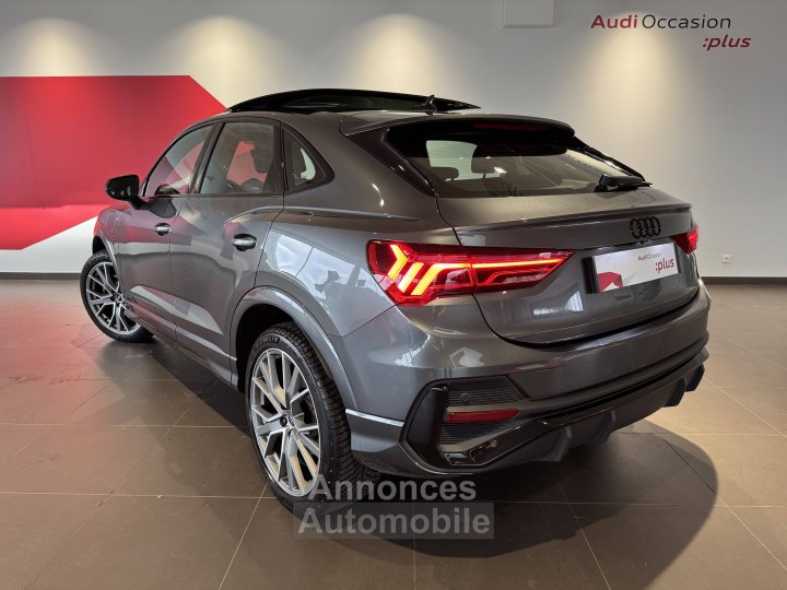 Audi Q3 Sportback 45 TFSIe  245 ch S tronic 6 S line - 4