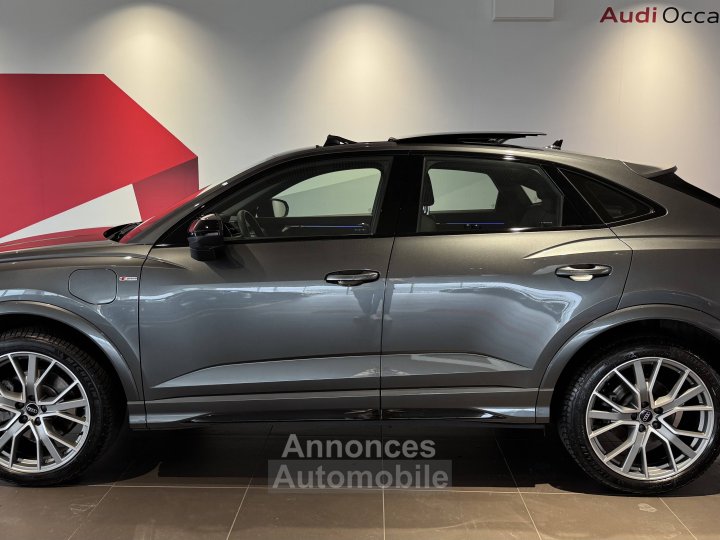 Audi Q3 Sportback 45 TFSIe  245 ch S tronic 6 S line - 5