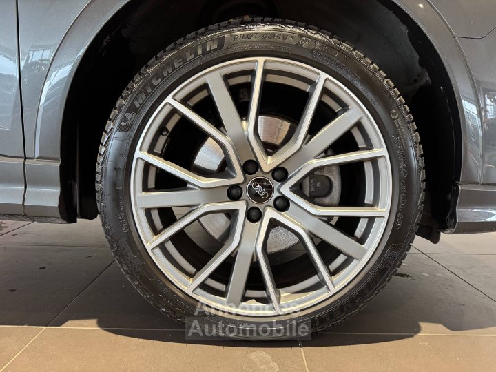 Audi Q3 Sportback 45 TFSIe  245 ch S tronic 6 S line - 9