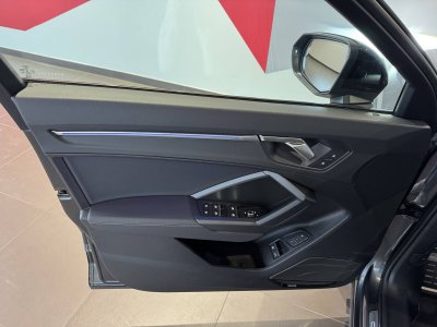 Audi Q3 Sportback 45 TFSIe  245 ch S tronic 6 S line   - 18